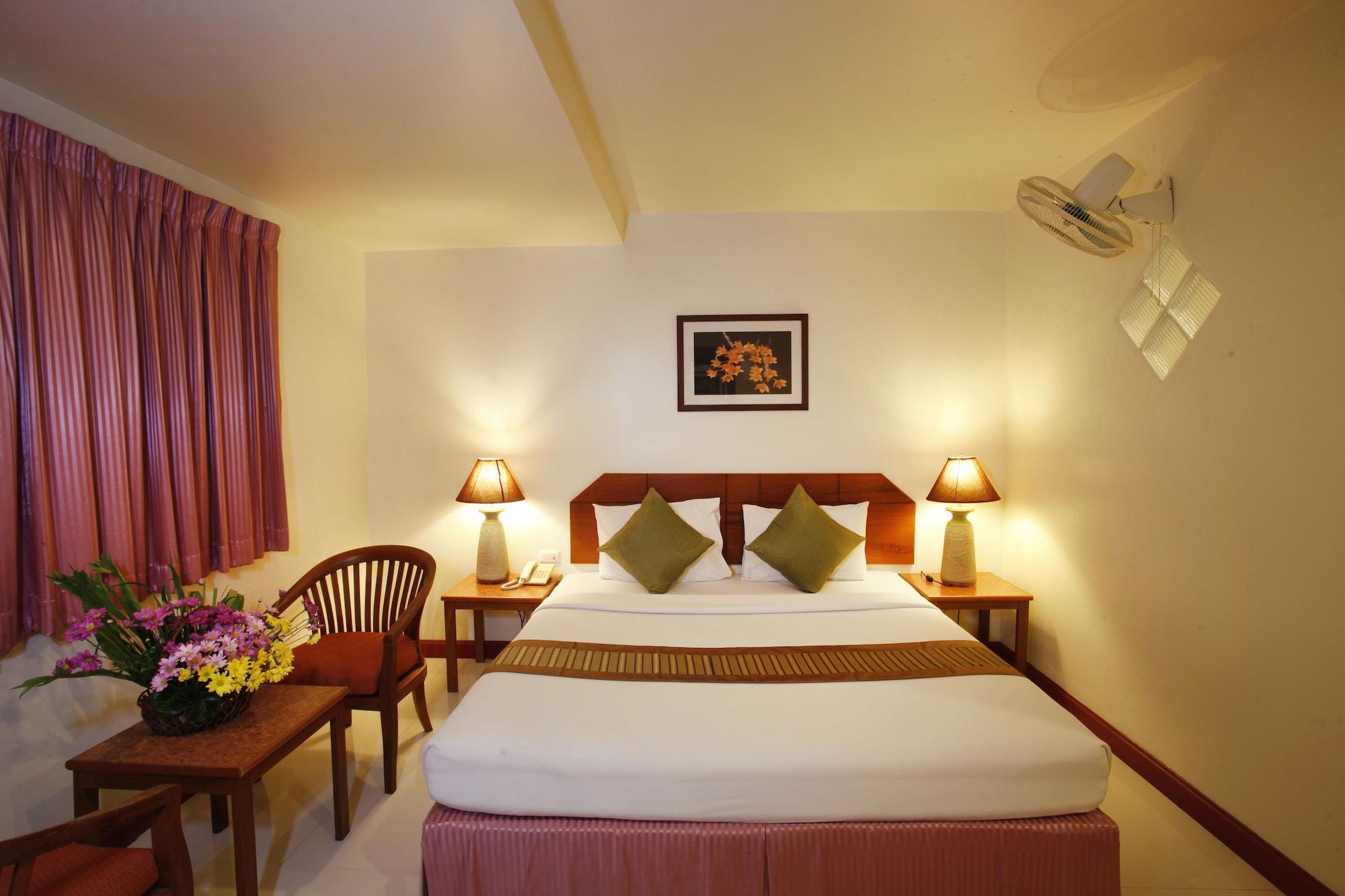 Orchid Resortel Patong Bagian luar foto