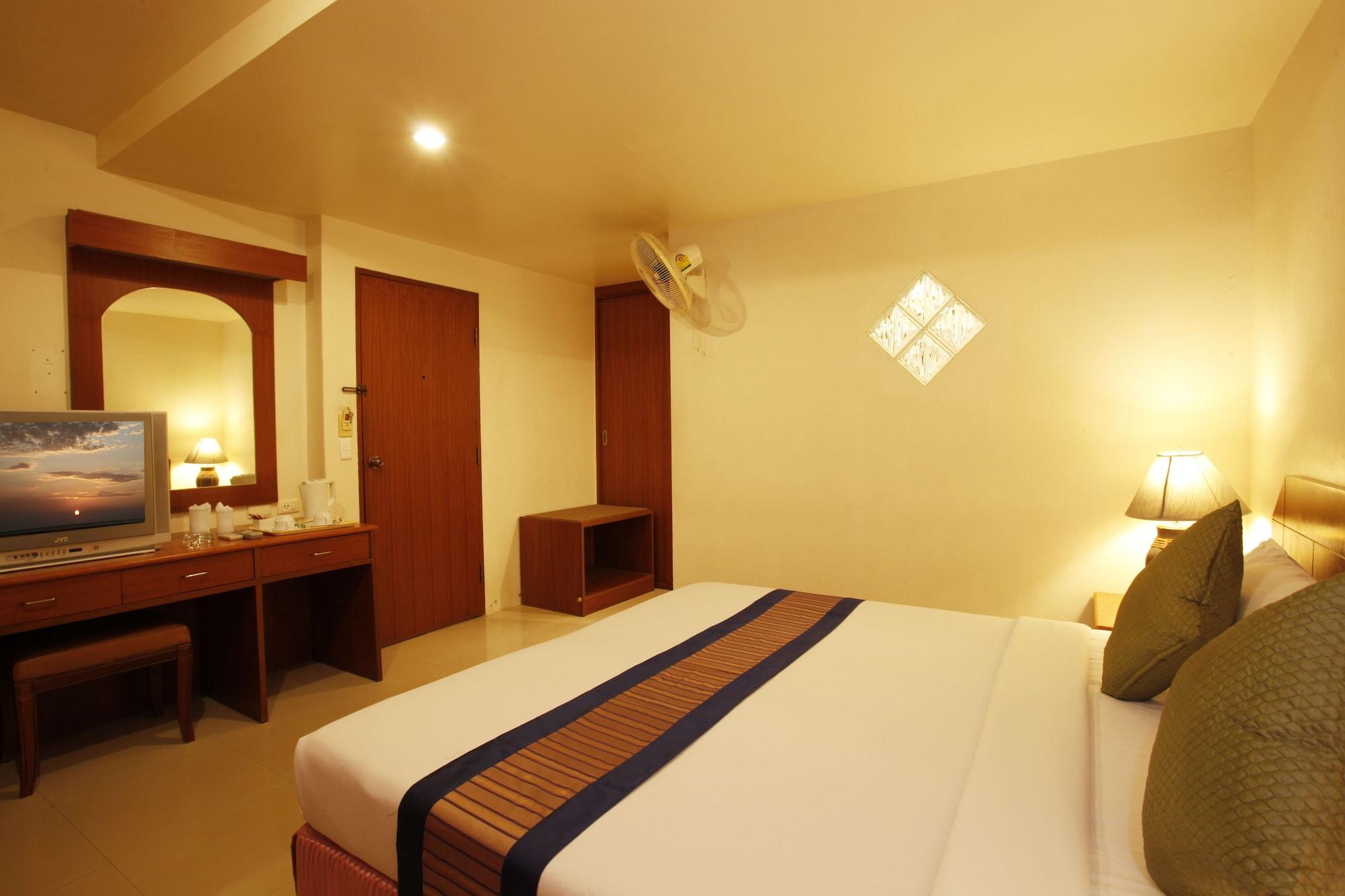 Orchid Resortel Patong Bagian luar foto