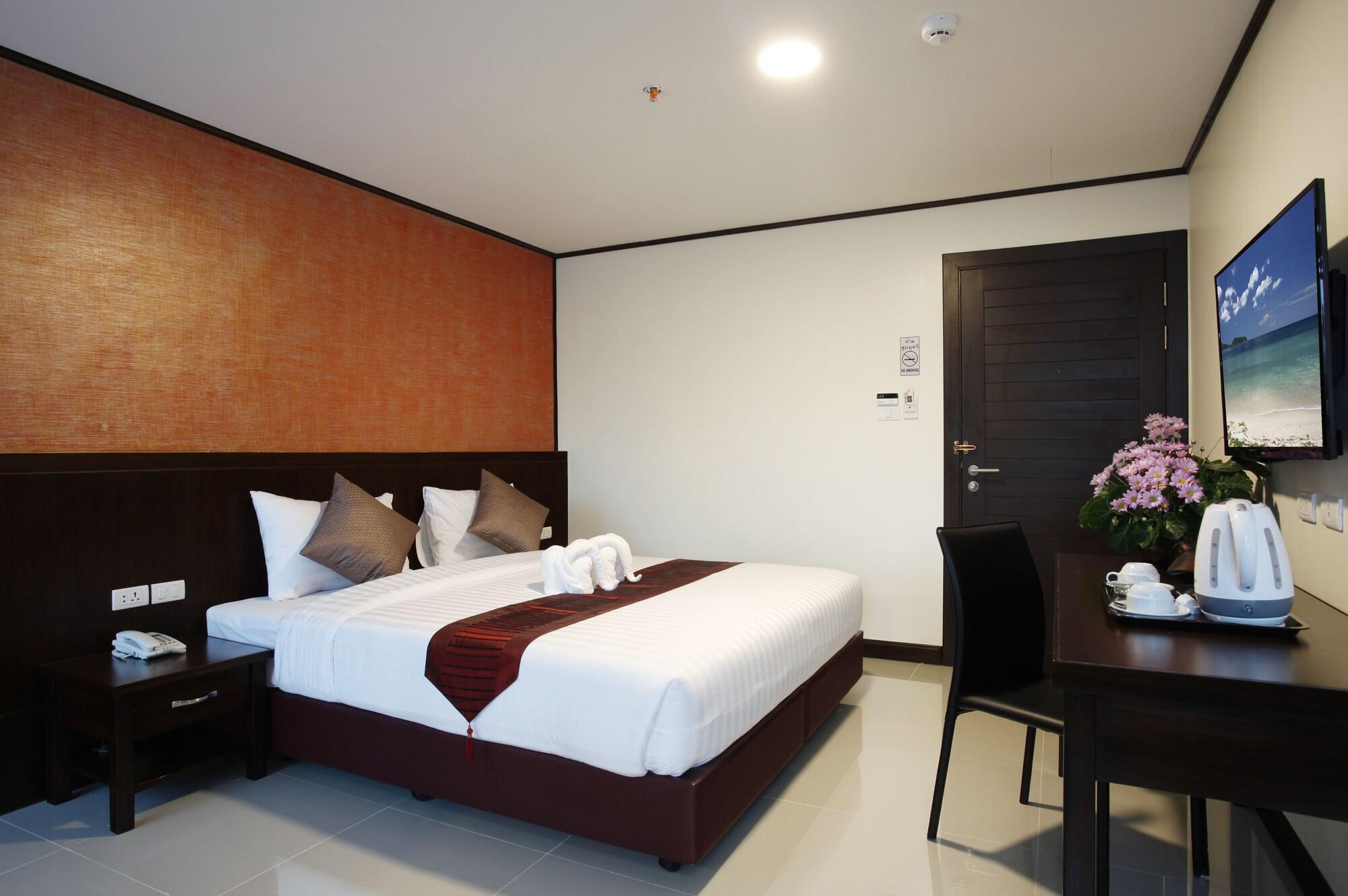 Orchid Resortel Patong Bagian luar foto