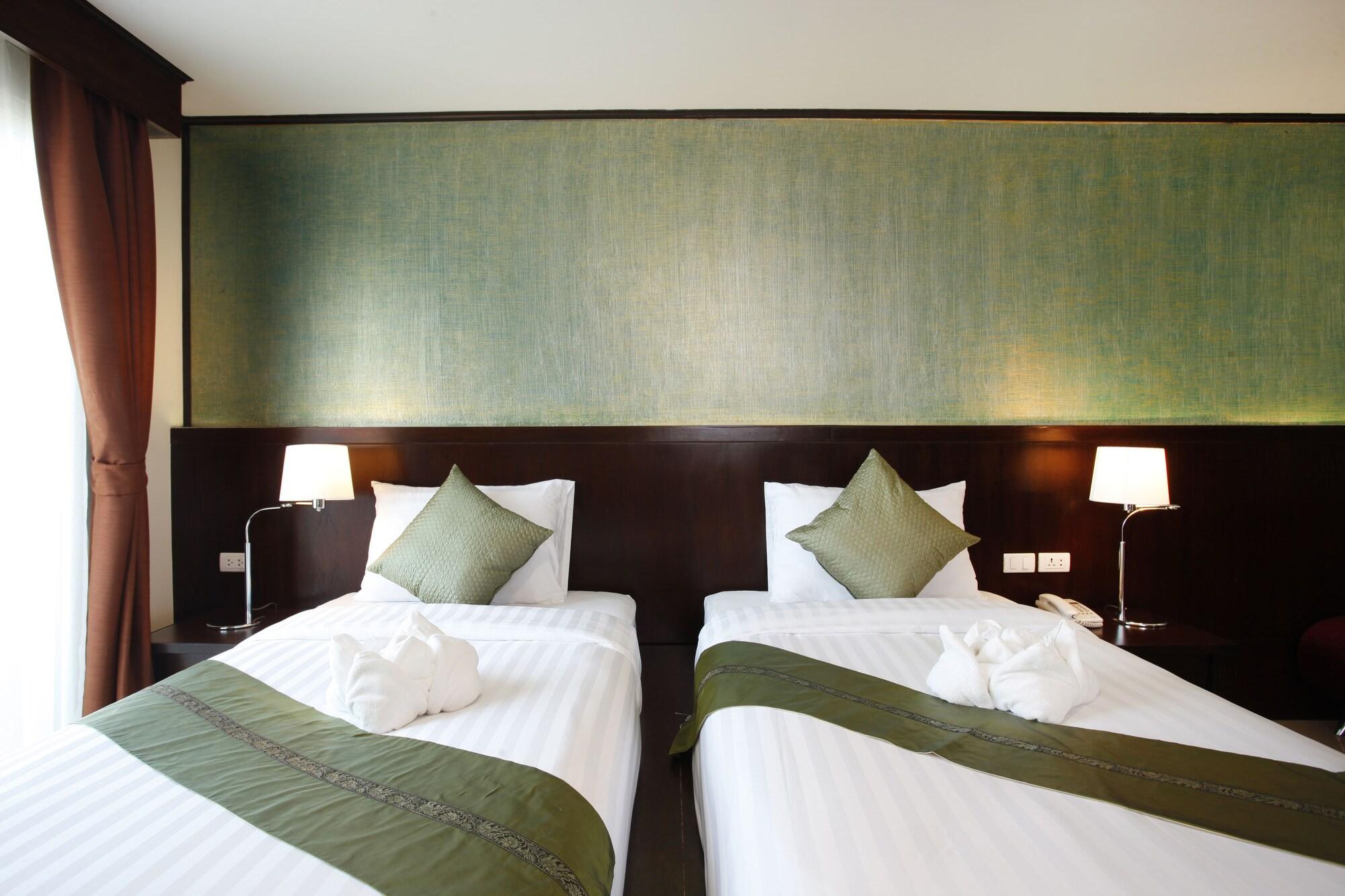 Orchid Resortel Patong Bagian luar foto