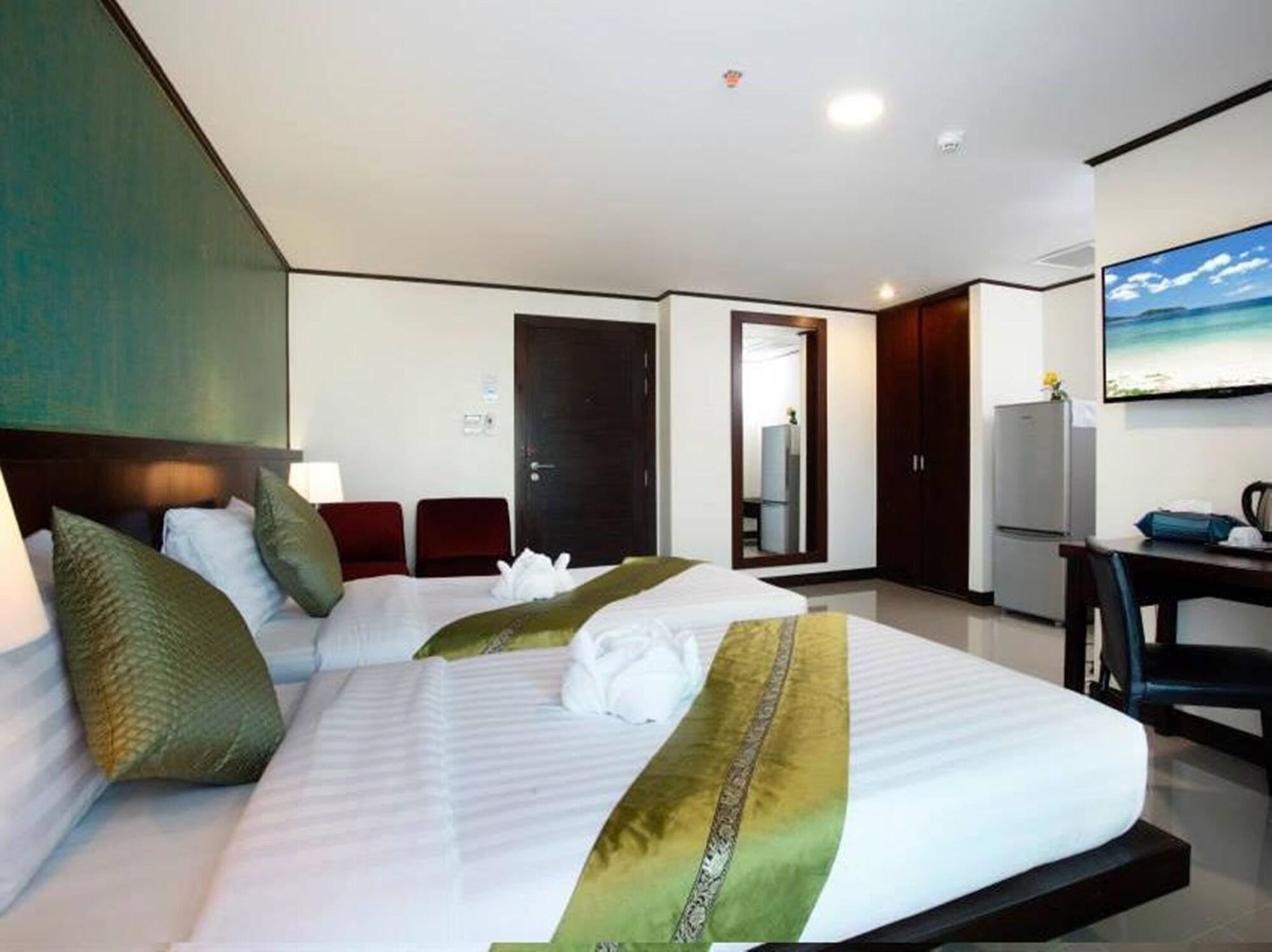 Orchid Resortel Patong Bagian luar foto