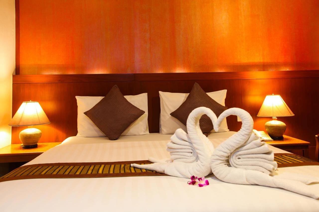Orchid Resortel Patong Bagian luar foto