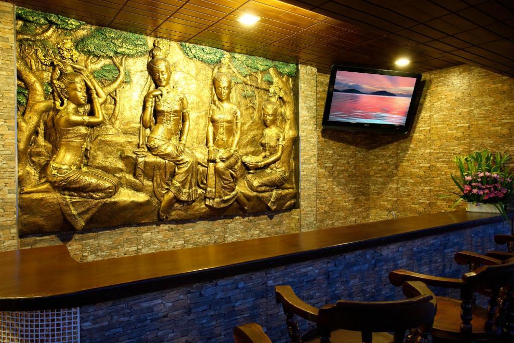 Orchid Resortel Patong Bagian luar foto